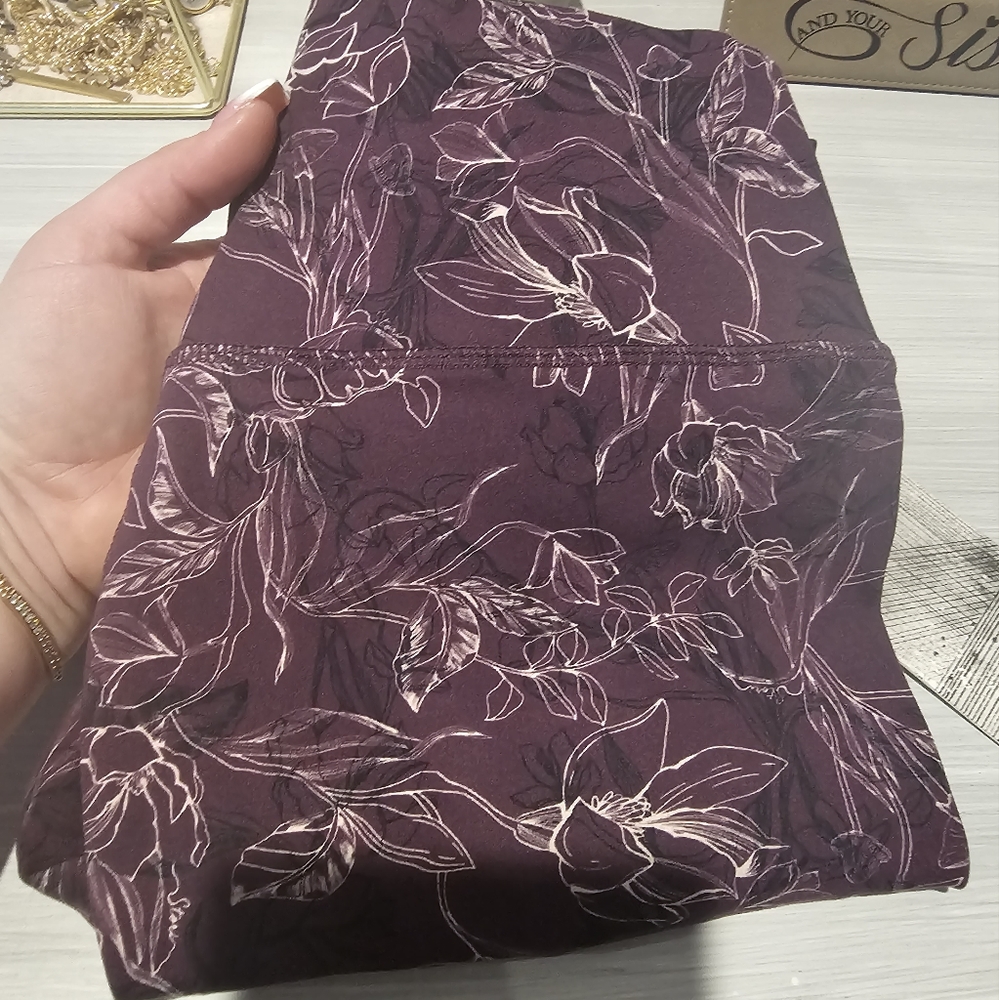 Stori Perseverance Tight NWT